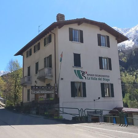 Hotel La Valle Del Drago Piazza Brembana Exteriér fotografie