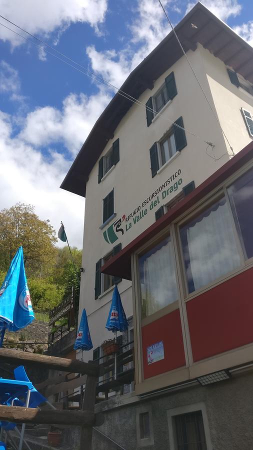 Hotel La Valle Del Drago Piazza Brembana Exteriér fotografie